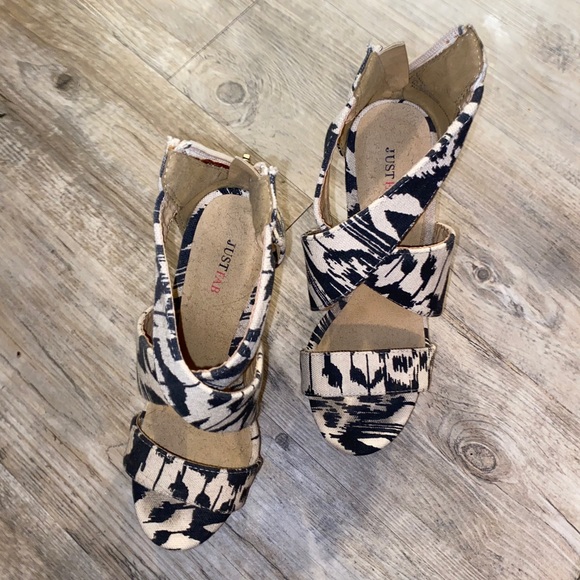 Wide Strapped Wedges - Picture 3 of 4